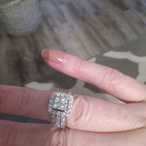 Engagement ring and double wedding band set